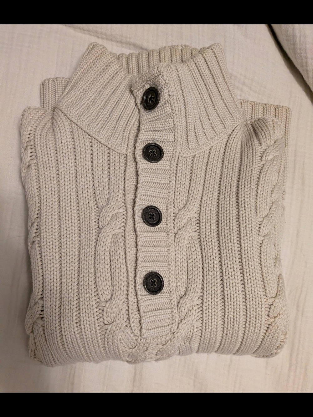 Banana Republic Cream Cable Knit Sweater